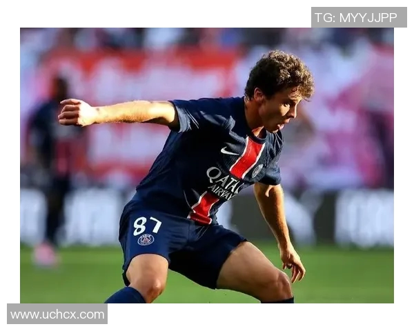 现如今著名足球明星的职业生涯与个人魅力全面解析